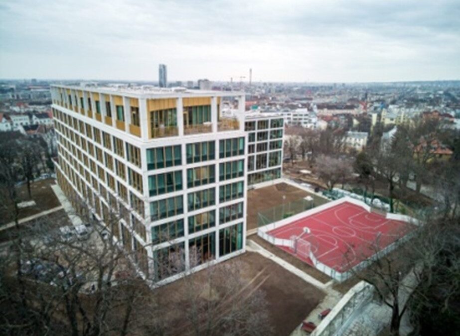 Corvinus Gellért Campus felújított épületének megismerése – SÉTA